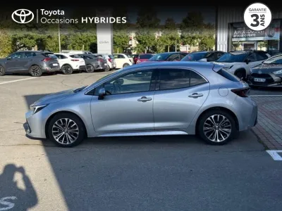 TOYOTA Corolla 1.8 140ch Design Confort occasion 2023 - Photo 3