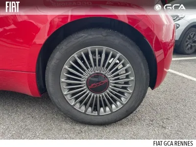 FIAT 500C e 95ch (RED) occasion 2022 - Photo 4
