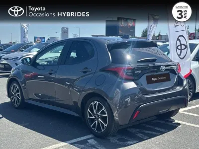TOYOTA Yaris 116h Design 5p MY21 occasion 2022 - Photo 2