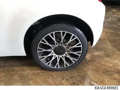 FIAT 500C 1.2 8v 69ch Collezione occasion 2019 - Photo 4