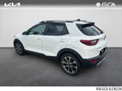 KIA Stonic 1.0 T-GDi 100ch MHEV Launch Edition iBVM6 occasion 2021 - Photo 2