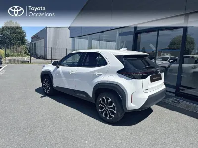 TOYOTA Yaris Cross 116h Design AWD-i MY22 occasion 2022 - Photo 2