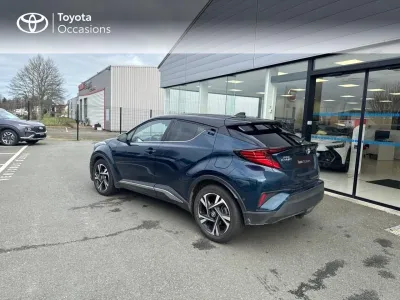 TOYOTA C-HR 122h Collection 2WD E-CVT MY22 occasion 2023 - Photo 2