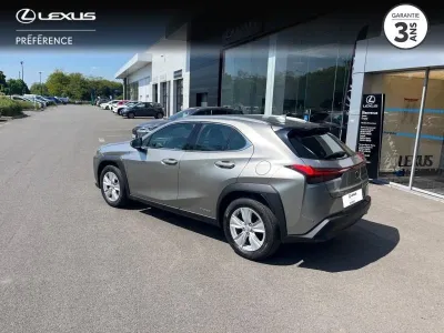 LEXUS UX 250h 2WD Pack Confort Business MY20 occasion 2021 - Photo 2