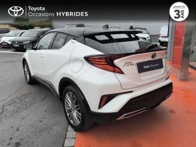 TOYOTA C-HR 184h Distinctive 2WD E-CVT MY20 occasion 2022 - Photo 2