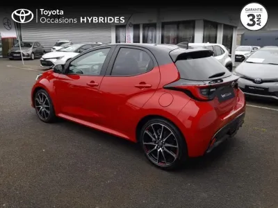 TOYOTA Yaris 116h GR Sport 5p MY22 occasion 2022 - Photo 2
