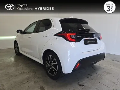 TOYOTA Yaris 116h Design 5p MY21 occasion 2022 - Photo 2