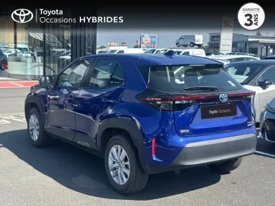 TOYOTA Yaris Cross 116h Dynamic Business AWD-i + Programme Beyond Zero Academy MY22 occasion 2022 - Photo 2