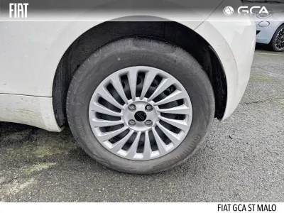FIAT 500 e 95ch Action occasion 2022 - Photo 4