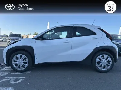 TOYOTA Aygo X 1.0 VVT-i 72ch Dynamic occasion 2022 - Photo 3