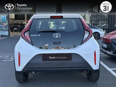 TOYOTA Aygo X 1.0 VVT-i 72ch Dynamic occasion 2022 - Photo 4
