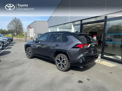 TOYOTA RAV4 2.5 Hybride Rechargeable 306ch Collection AWD-i MY23 occasion 2022 - Photo 2