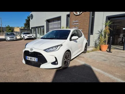 TOYOTA Yaris 116h Design 5p MC24 occasion 2024 - Photo 1