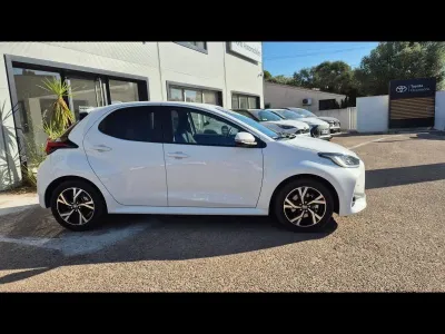 TOYOTA Yaris 116h Design 5p MC24 occasion 2024 - Photo 4
