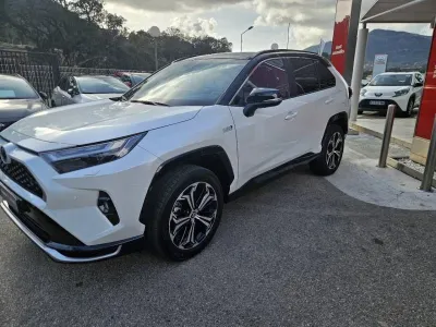 TOYOTA RAV4 2.5 Hybride Rechargeable 306ch Collection AWD-i MY25 occasion 2024 - Photo 3