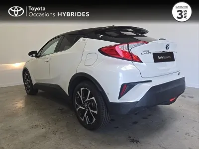 TOYOTA C-HR 122h Graphic 2WD E-CVT RC18 occasion 2018 - Photo 2
