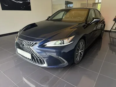 LEXUS ES 300h Luxe MY25 occasion 2023 - Photo 1