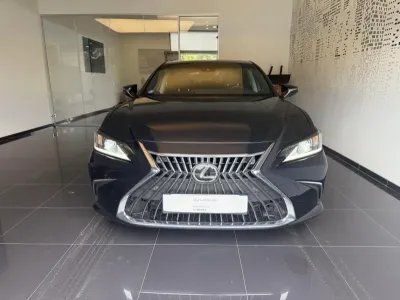 LEXUS ES 300h Luxe MY25 occasion 2023 - Photo 2