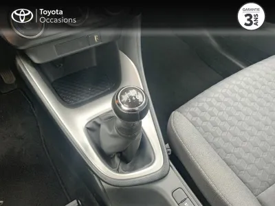 TOYOTA Yaris 70 VVT-i France Business 5p occasion 2021 - Photo 4