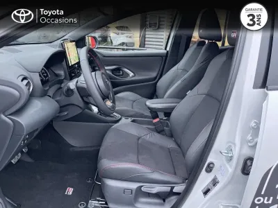 TOYOTA Yaris 130h GR Sport 5p MC24 occasion 2024 - Photo 3