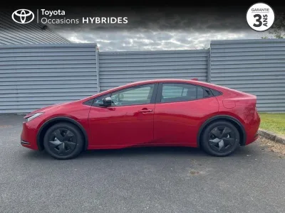 TOYOTA Prius Rechargeable 2.0 Hybride Rechargeable 223ch Dynamic occasion 2024 - Photo 3
