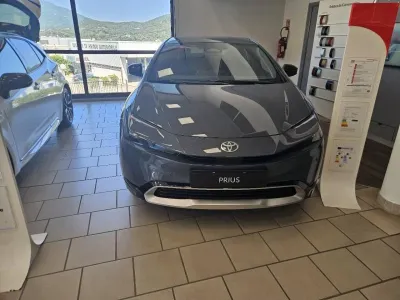 TOYOTA Prius Rechargeable 2.0 Hybride Rechargeable 223ch Design (sans toit panoramique) occasion 2025 - Photo 1