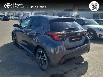 TOYOTA Yaris 116h Design 5p MY22 occasion 2022 - Photo 2