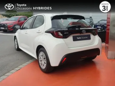 TOYOTA Yaris 116h Dynamic 5p MY22 occasion 2022 - Photo 2