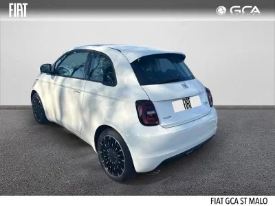 FIAT 500 e 118ch MY22 Icône Berline 42 kWh occasion 2023 - Photo 2