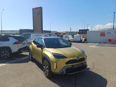 TOYOTA Yaris Cross 116h Première AWD-i MY21 occasion 2022 - Photo 2