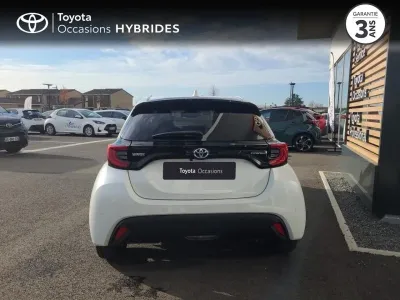TOYOTA Yaris 116h Design 5p MY22 occasion 2022 - Photo 4