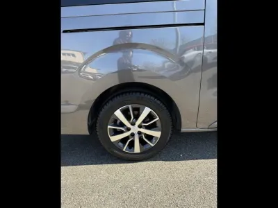 TOYOTA PROACE Combi Long 2.0 140 D-4D Dynamic RC23 occasion 2023 - Photo 4