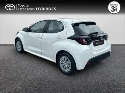 TOYOTA Yaris 116h Dynamic 5p MY21 occasion 2022 - Photo 2