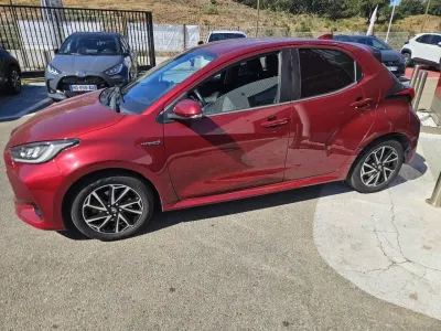 TOYOTA Yaris 116h Design 5p MY22 occasion 2021 - Photo 4