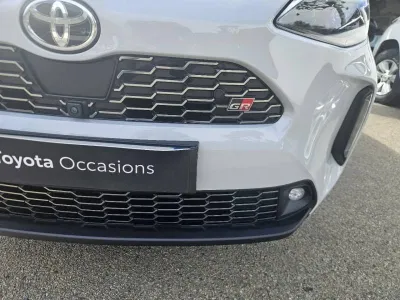 TOYOTA Yaris Cross 116h GR Sport MY22 occasion 2022 - Photo 2