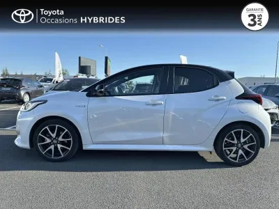 TOYOTA Yaris 116h Collection 5p MY22 occasion 2021 - Photo 3