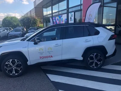 TOYOTA RAV4 2.5 Hybride Rechargeable 306ch Collection AWD-i MY24 occasion 2025 - Photo 3