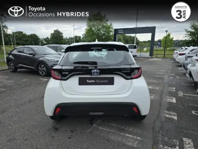 TOYOTA Yaris 116h Dynamic 5p MY21 occasion 2022 - Photo 4