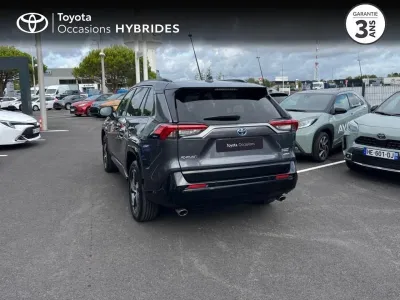 TOYOTA RAV4 2.5 Hybride Rechargeable 306ch Design AWD-i MY23 occasion 2022 - Photo 2