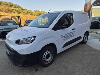 TOYOTA PROACE CITY Medium 130 D-4D Start MC24 occasion 2025 - Photo 4