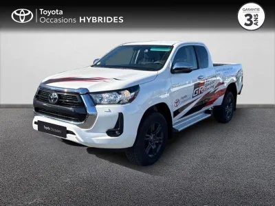 TOYOTA Hilux 2.4 D-4D X-Tra Cabine Légende 4WD BVA MY24 occasion 2025 - Photo 1