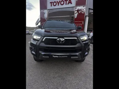 TOYOTA Hilux 2.8 D-4D X-Tra Cabine Invincible 4WD BVA RC23 occasion 2023 - Photo 4