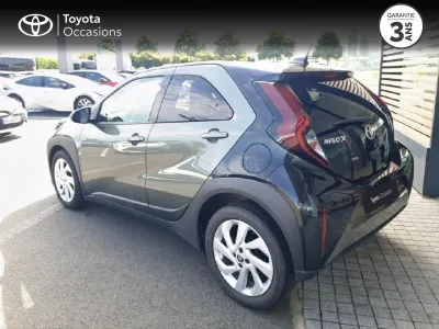 TOYOTA Aygo X 1.0 VVT-i 72ch Design occasion 2022 - Photo 2