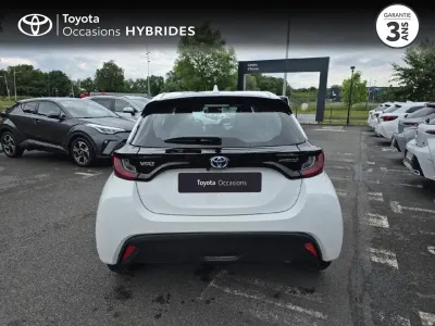 TOYOTA Yaris 116h Dynamic 5p MY22 occasion 2022 - Photo 4