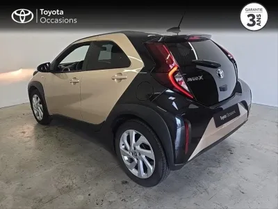 TOYOTA Aygo X 1.0 VVT-i 72ch Design occasion 2022 - Photo 2