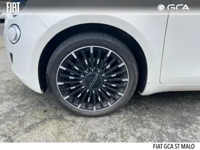 FIAT 500 e 118ch Icône Plus occasion 2023 - Photo 4
