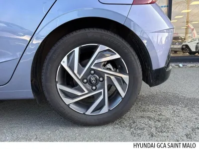 HYUNDAI i20 1.0 T-GDi 100ch Hybrid Intuitive DCT-7 occasion 2024 - Photo 4