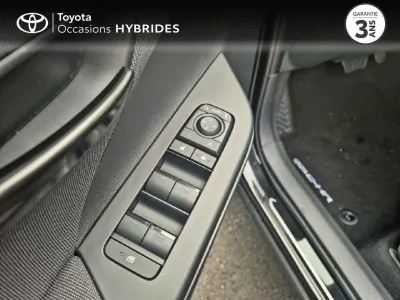 TOYOTA C-HR 2.0 Hybride Rechargeable 225ch Design MY25 occasion 2025 - Photo 4