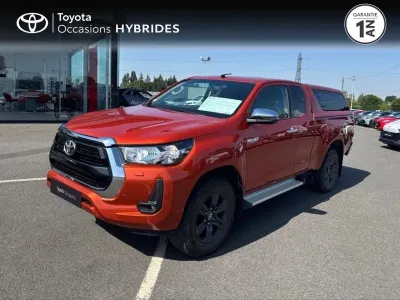TOYOTA Hilux 2.4 D-4D X-Tra Cabine Légende 4WD BVA MC20 occasion 2021 - Photo 1