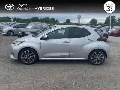 TOYOTA Yaris 116h Iconic 5p occasion 2021 - Photo 3